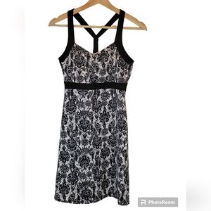 Lola by AFG Black and White Active Wear Dress Size Small